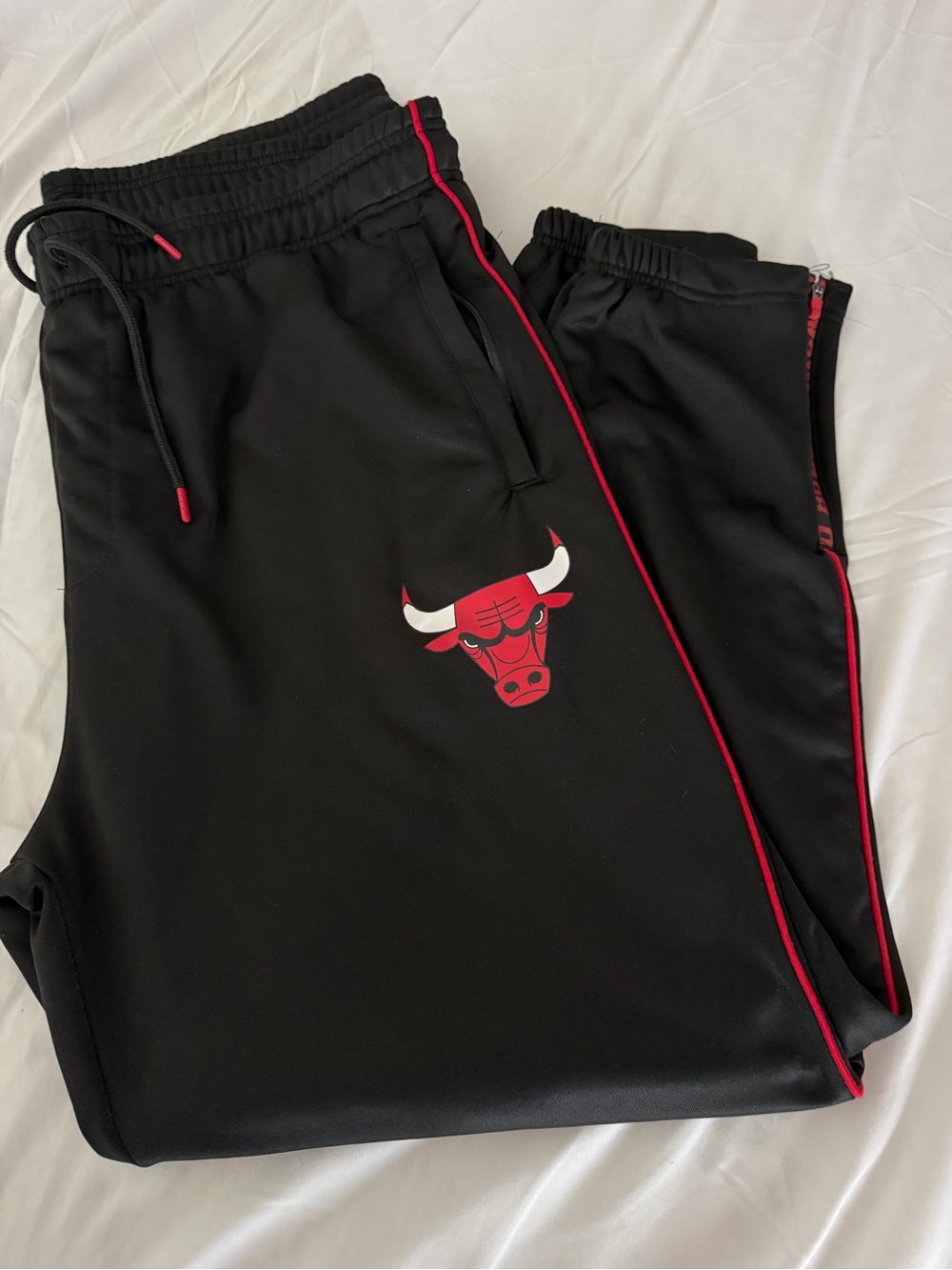 NBA Chicago Bulls Black Joggers with Red Trim